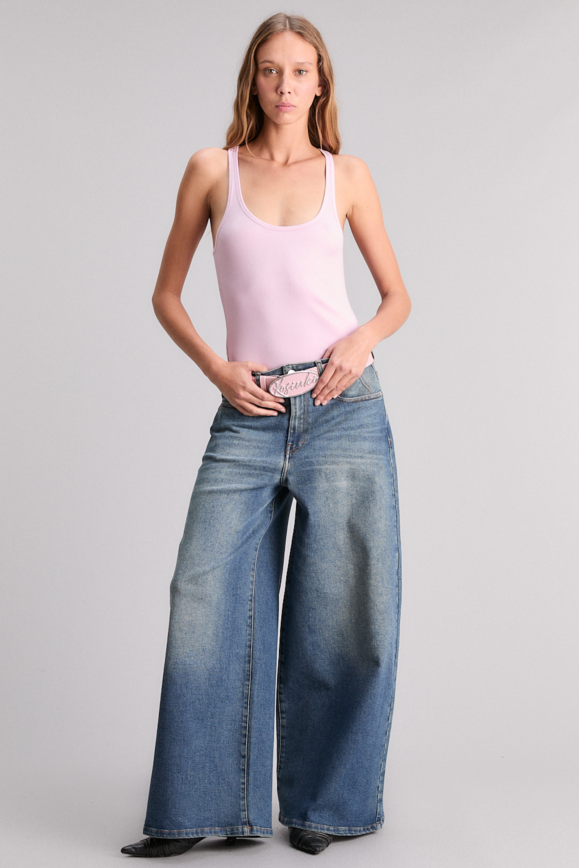 MUSCULOSA DREAMING OF US