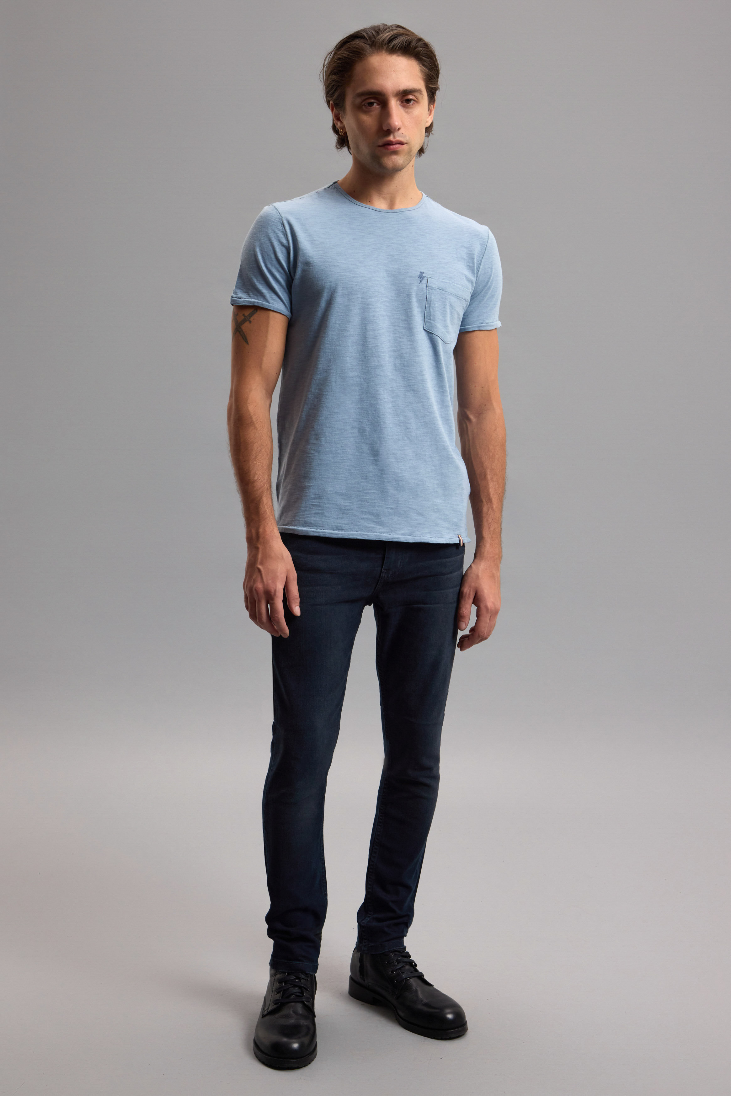REMERA BASICA V01