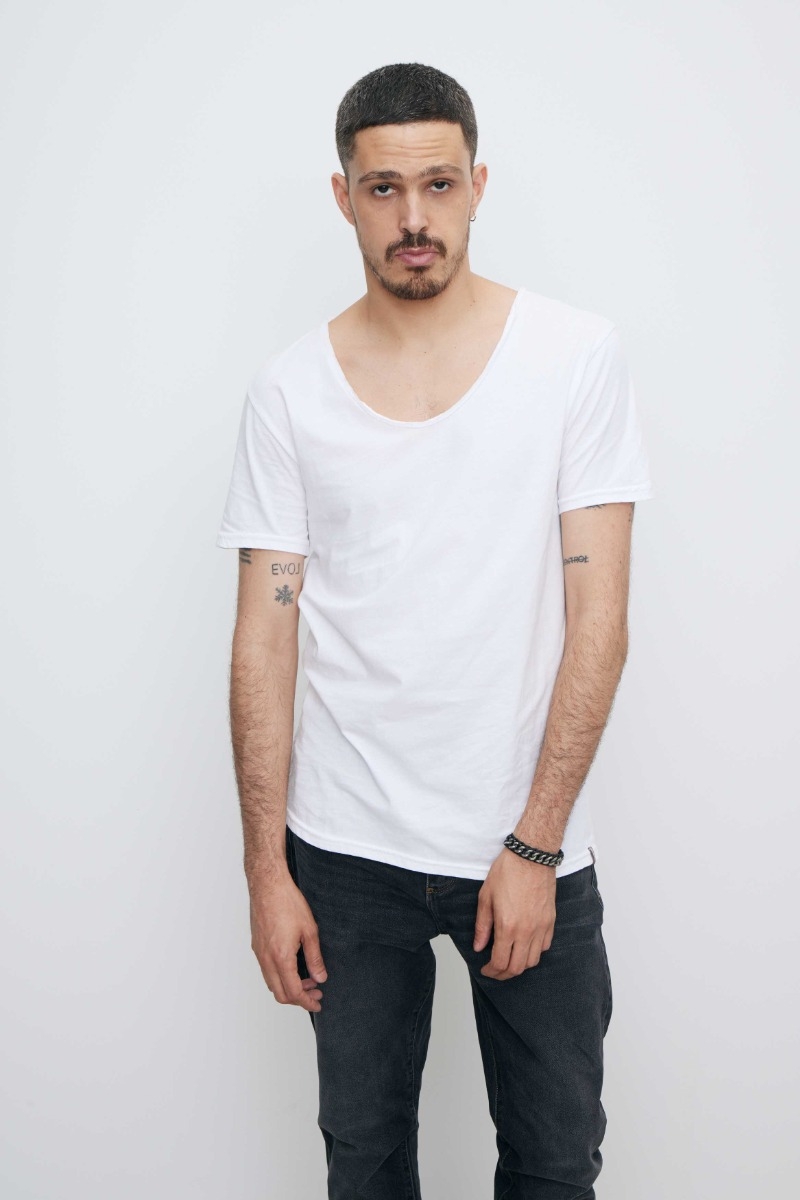 REMERA BASICA K01