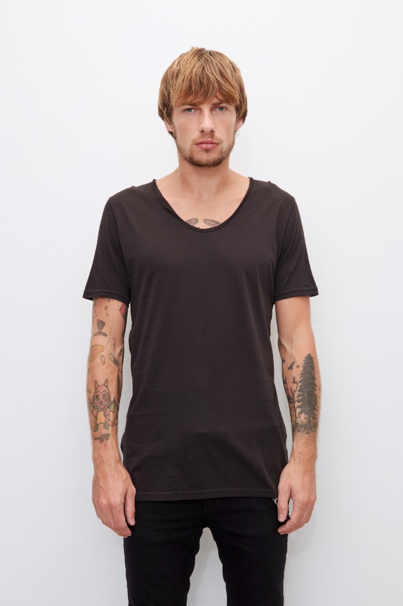 REMERA BASICA K01