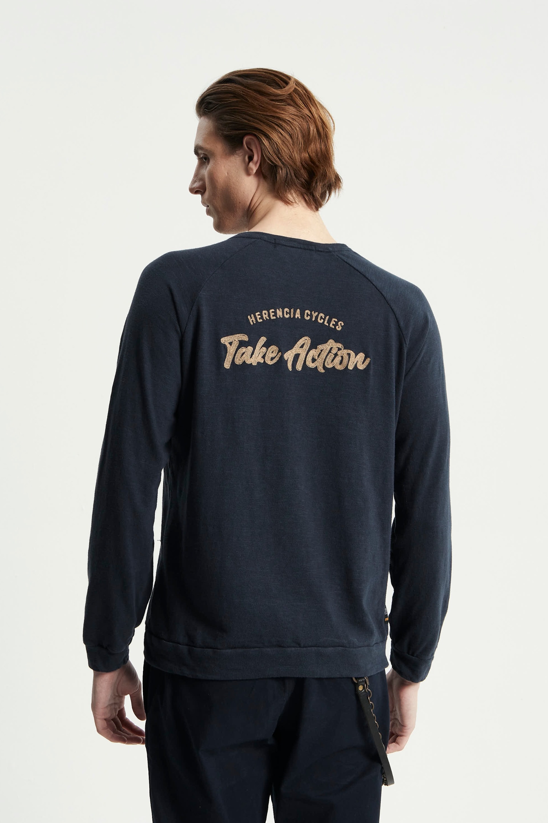 REMERA BZ ACTION